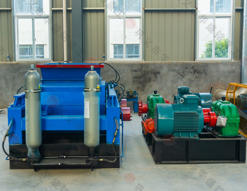 石頭制砂用什么制砂機機?液壓對輥制砂機合適嗎?