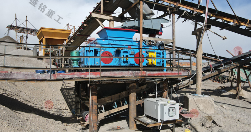 金剛石對輥式制砂機 金剛石對輥式制砂機